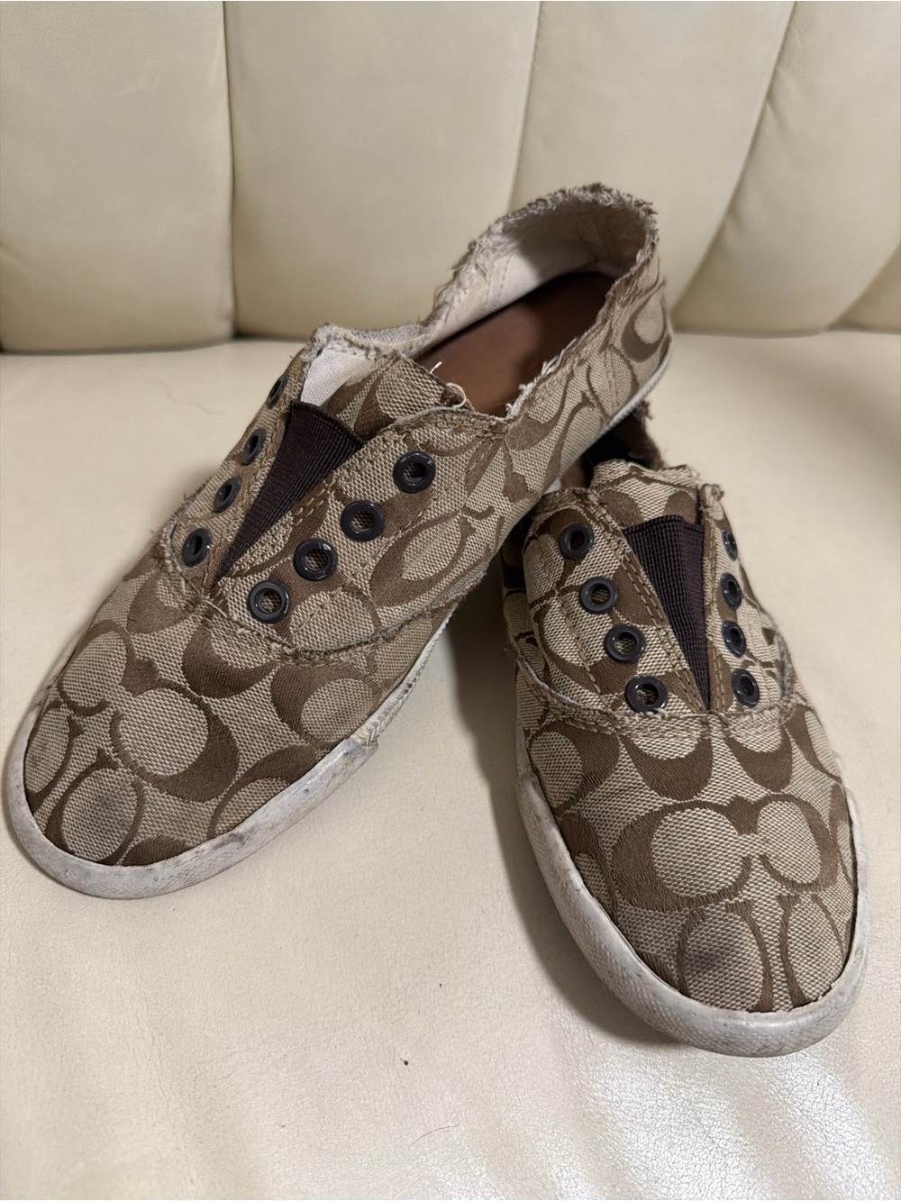 Coach Beige & Brown Signature Slip-On Sneakers size 8